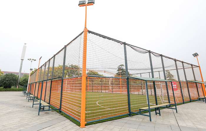 广西健身器材厂家-谈求吧五人制足球场