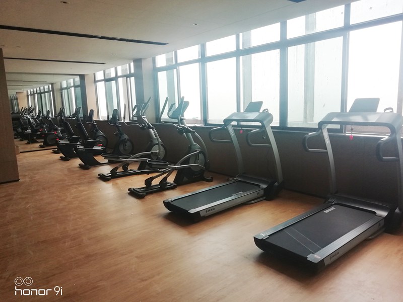 企事业单位健身房|房地产社区健身房-广西谈求吧体育健身器材有限公司