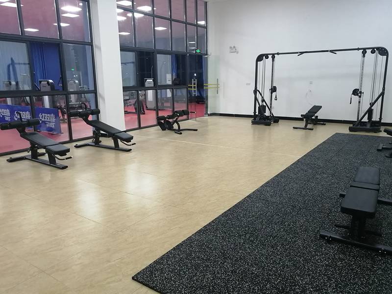 企事业单位健身房器材,单位职工健身房器材-广西谈求吧体育健身器材有限公司